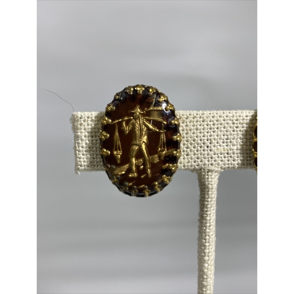 Vintage West Germany Gold Tone Intaglio Amber Glass Thai Man Clip On Earrings - Picture 2 of 8